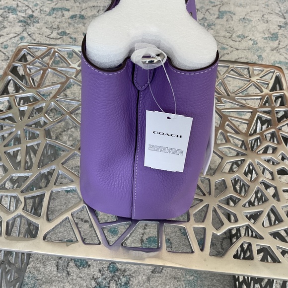 Coach Rowan Bucket Leather Bag Violet w Removable Zipper pouch NWT - Picture 11 of 16